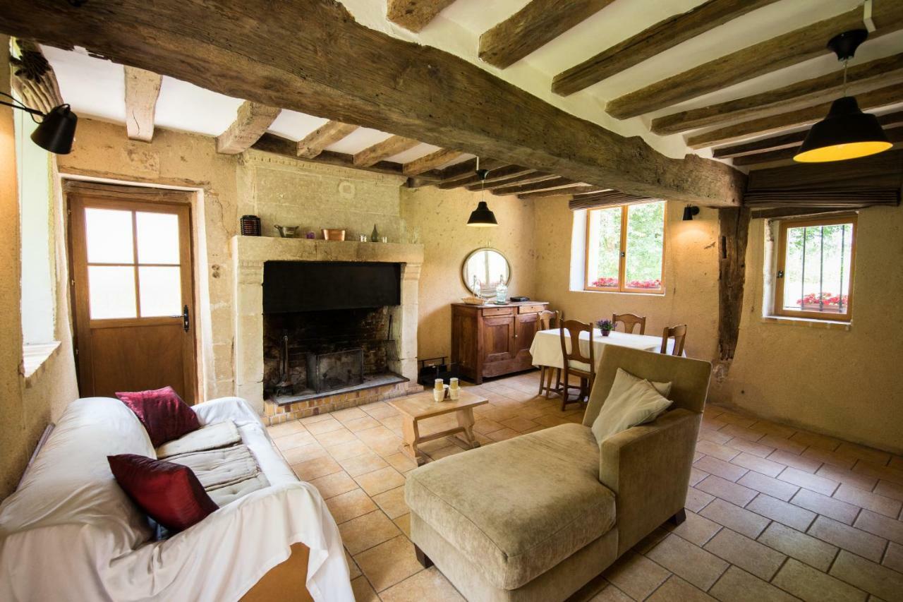 Holiday Home Le Vaugarnier Couture-sur-Loir Екстер'єр фото