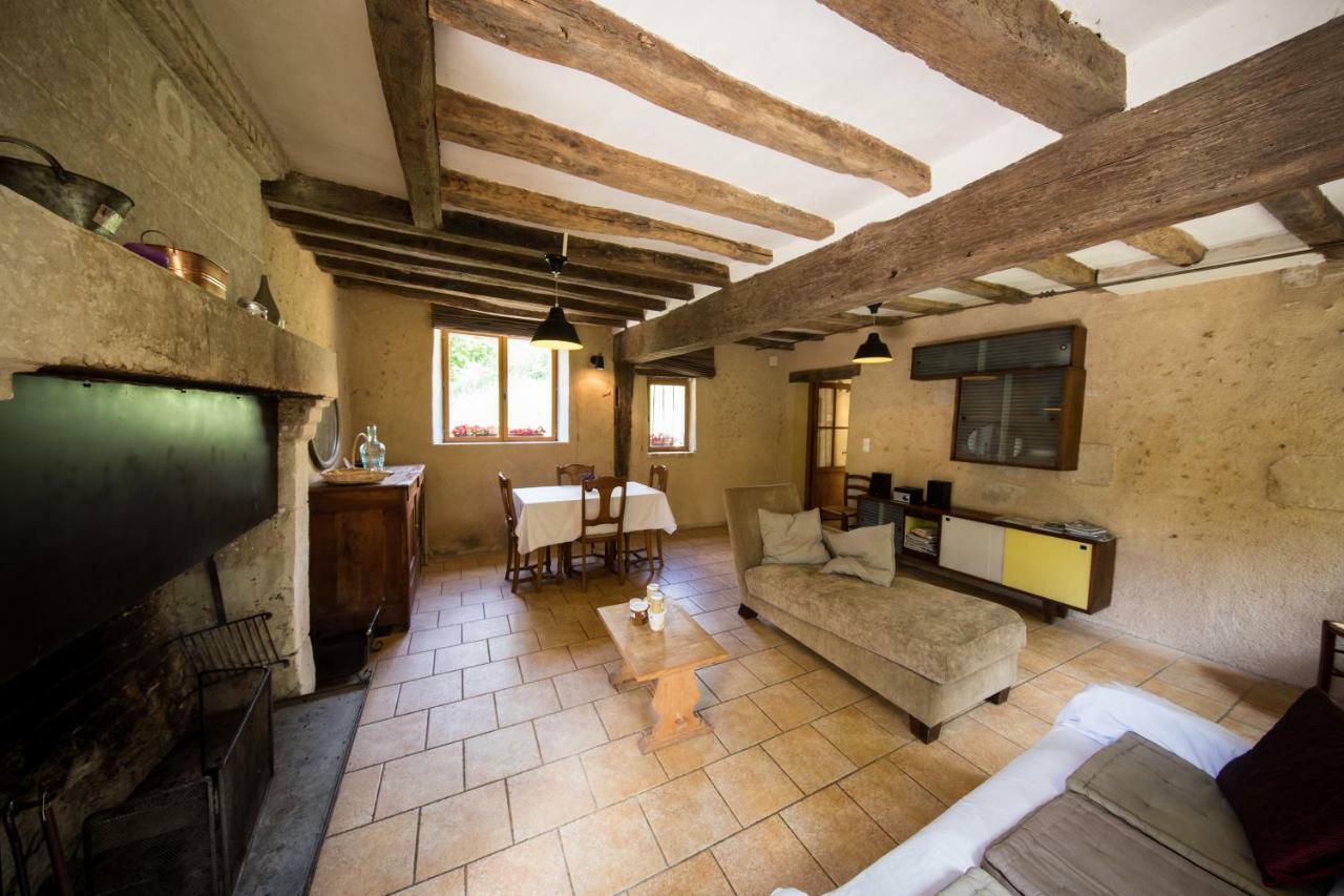 Holiday Home Le Vaugarnier Couture-sur-Loir Екстер'єр фото